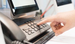 Dialling with a business telephone system